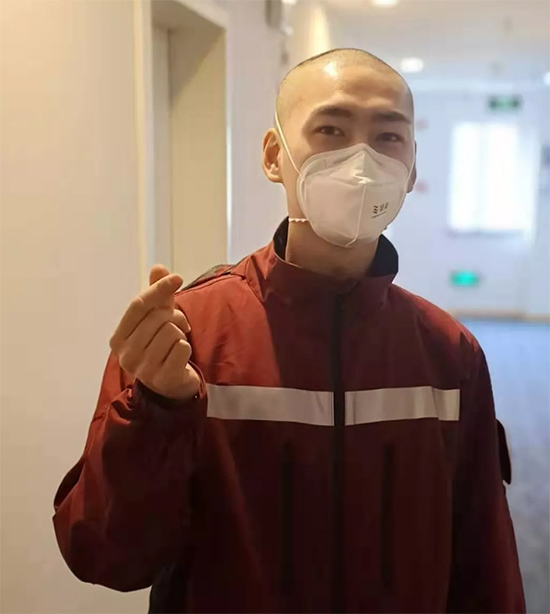 前线日记——人生第一次半夜剪头发