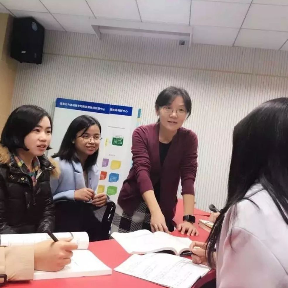 @高校师生，在线学习26个难题，华中师大教授给你专业建议！