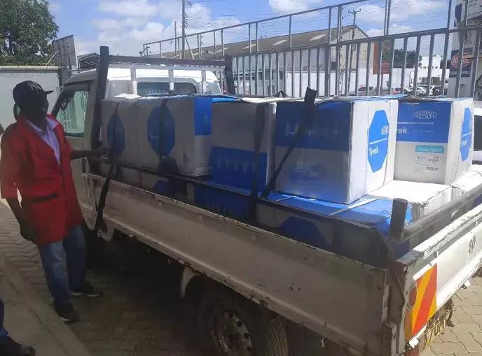 为了给温州找防护服,浙江老乡跑遍了小半个非洲