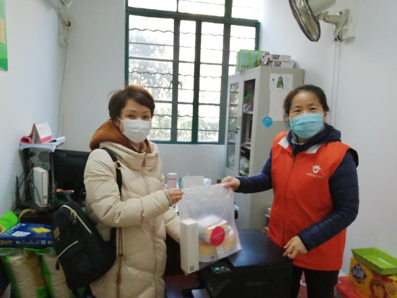 梅陇镇一线战“疫”日记（0217）——全力当好“店小二”，助力企业复工转产跑出“加速度”