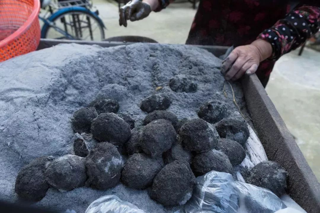 高邮吃咸鸭蛋,咸鸭蛋高邮