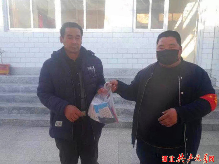 薛海超：大山里的“义务跑腿员”