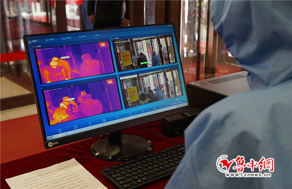 防疫期保安全淄博商厦多措并举让市民安心进店放心购物