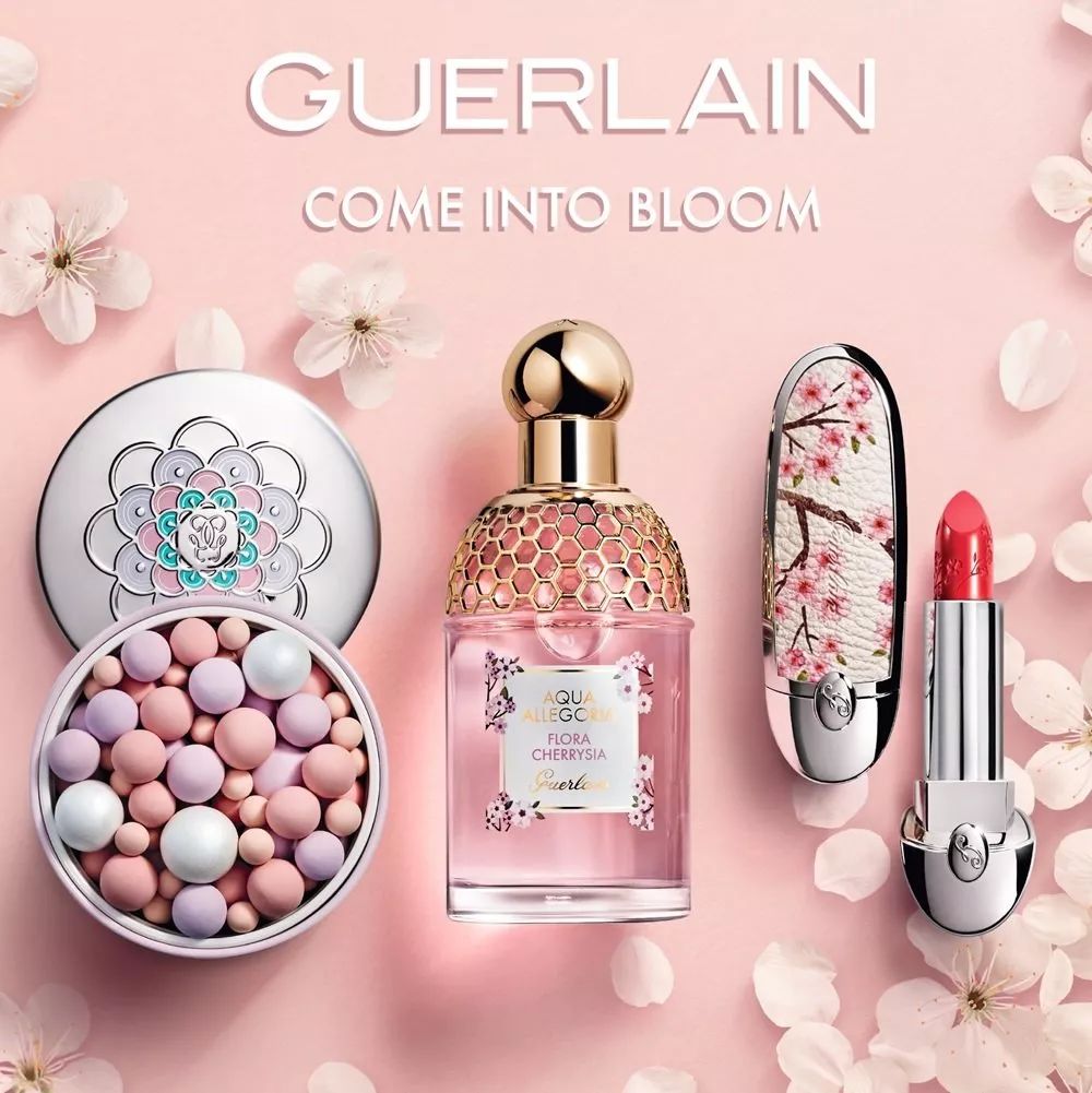 武大樱花雨现场,武大樱花周日还有票吗