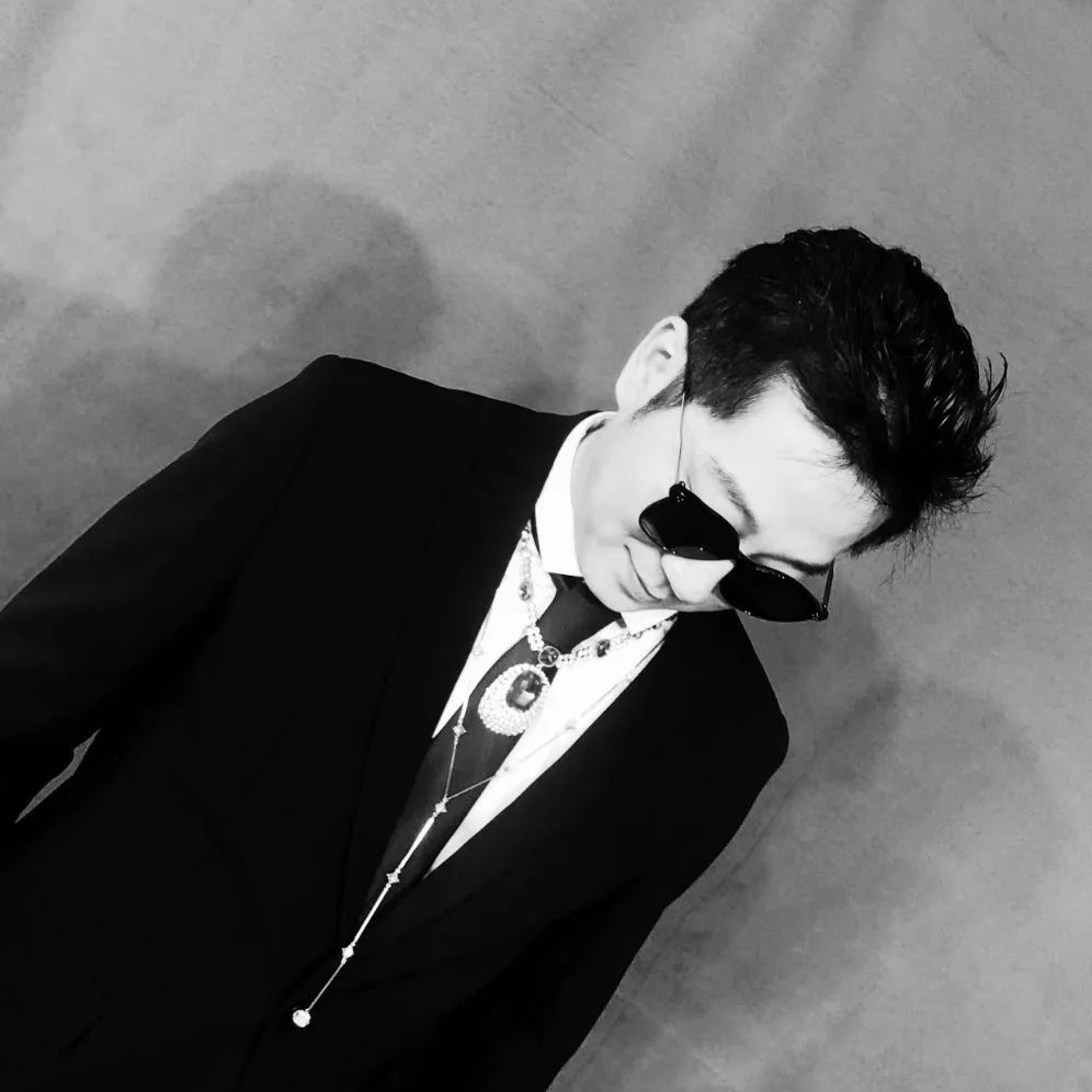 朱一旦的枯燥生活风格,朱一旦的枯燥生活好看吗