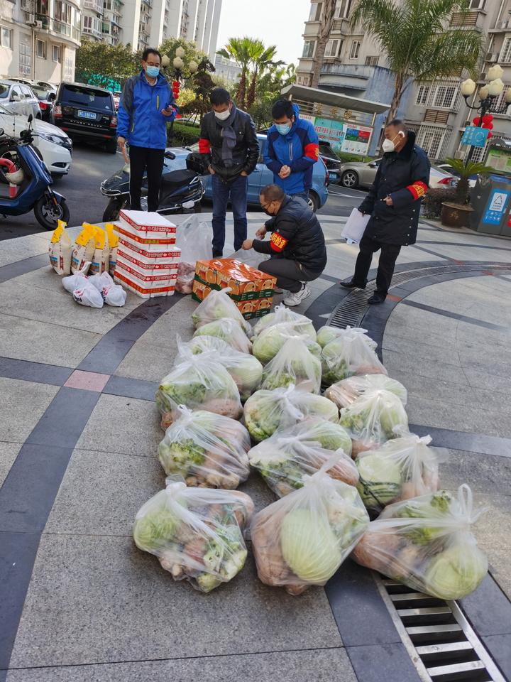 平价菜进镇街,平价菜进小区不打烊