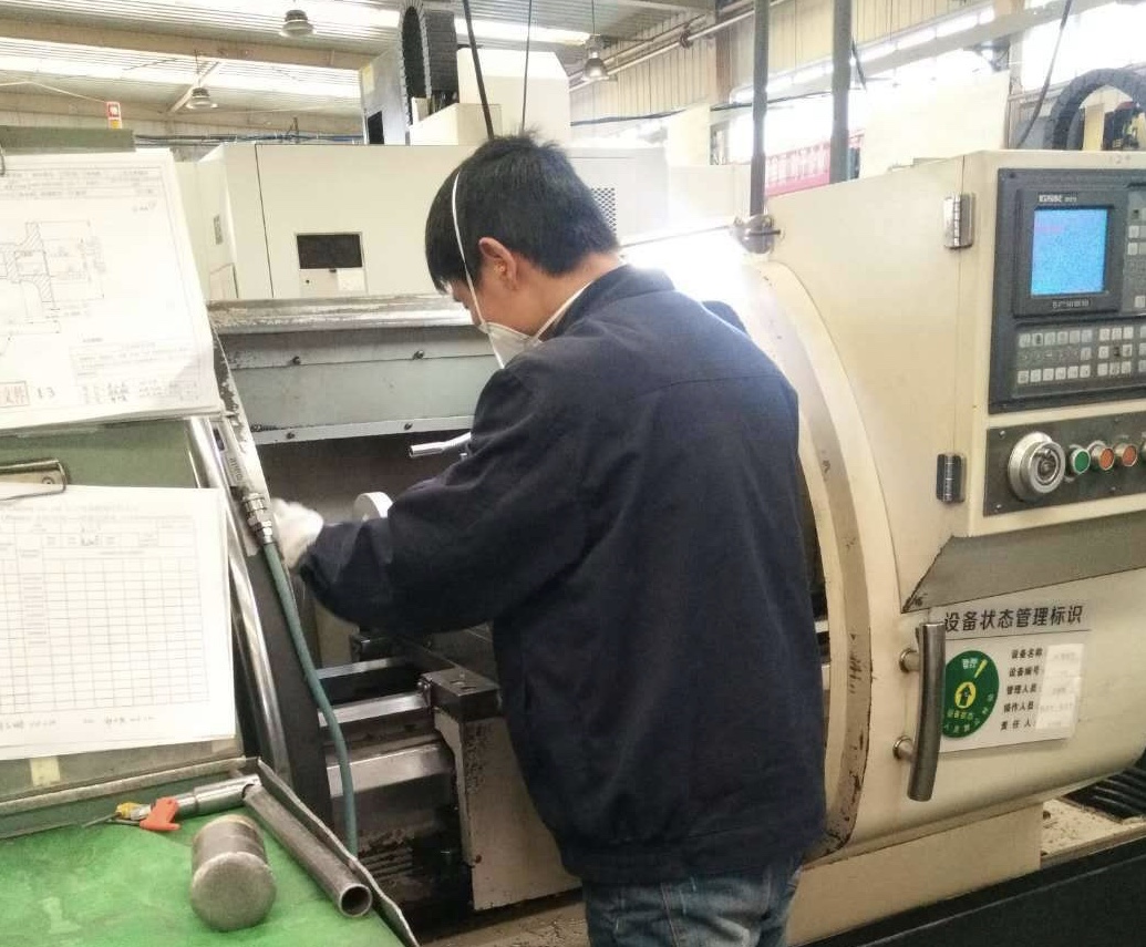 规范流程错峰用餐西安航空基地这家企业产能恢复7成