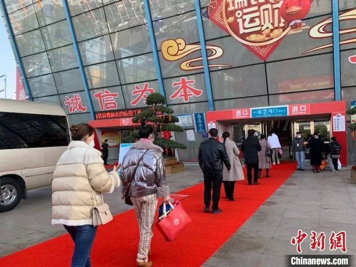 擅自封村封路？商务部：坚决制止