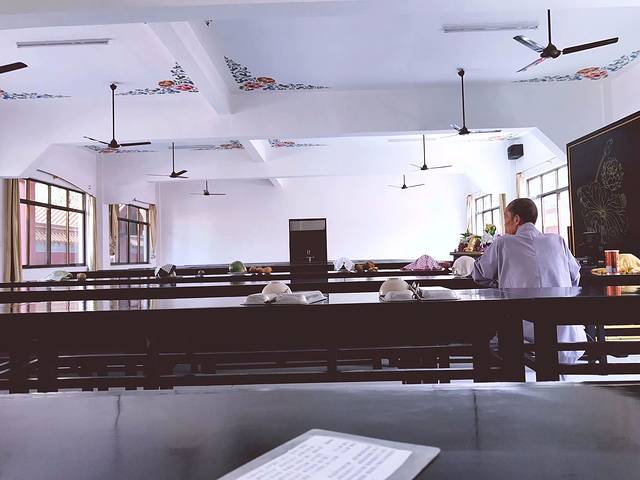 尼泊尔众神,尼泊尔众神之国