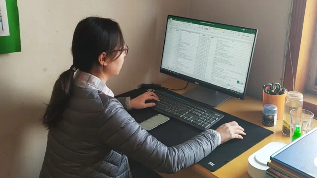 武大学子的三行情书,武大学生封校日常