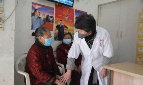 战疫一线巾帼担当,战疫一线巾帼风采