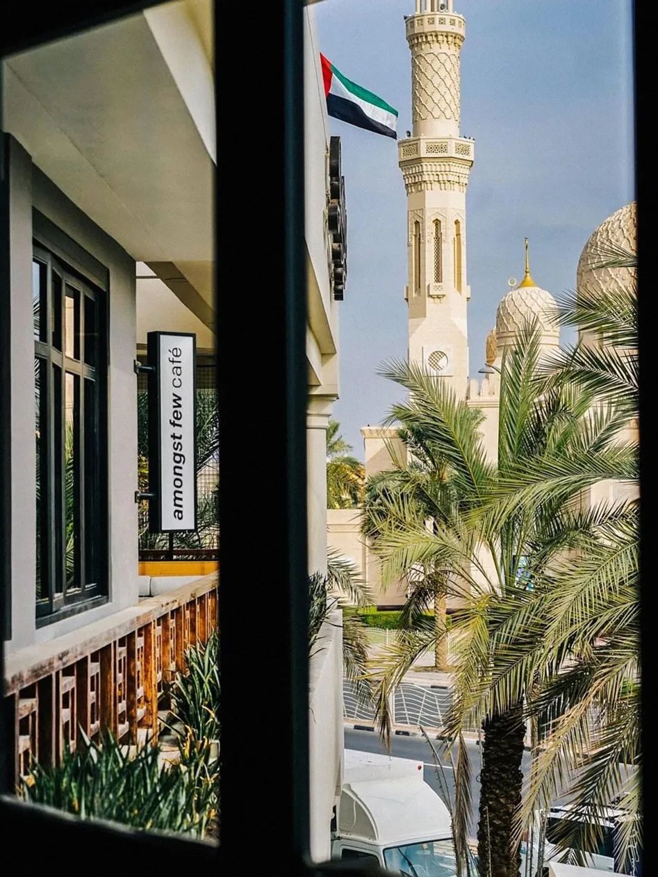 「好响出去丸」之想去就去酷点的|请问迪拜青年玩什么？