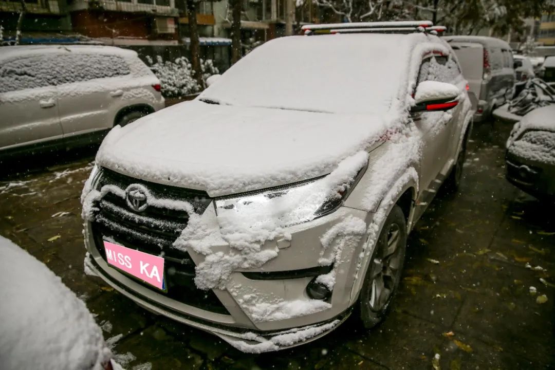 爱改装的车主眼中汉兰达咋样？除了油耗高、推背感肉外，不偷工减料、舒适度高能不能加分？