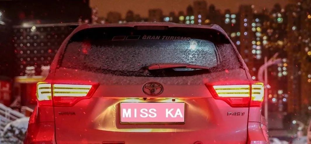 爱改装的车主眼中汉兰达咋样？除了油耗高、推背感肉外，不偷工减料、舒适度高能不能加分？