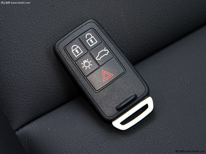 优惠2万还有置换补贴,30万开走北欧豪华中级座驾,现在就能买