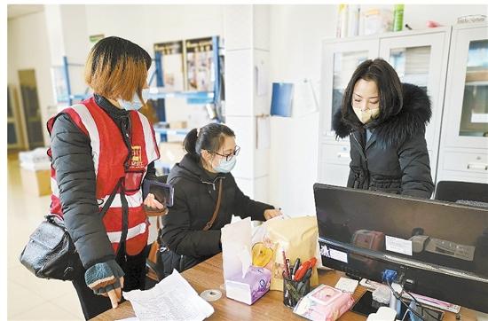 点赞战疫中的90后,战疫中的90后