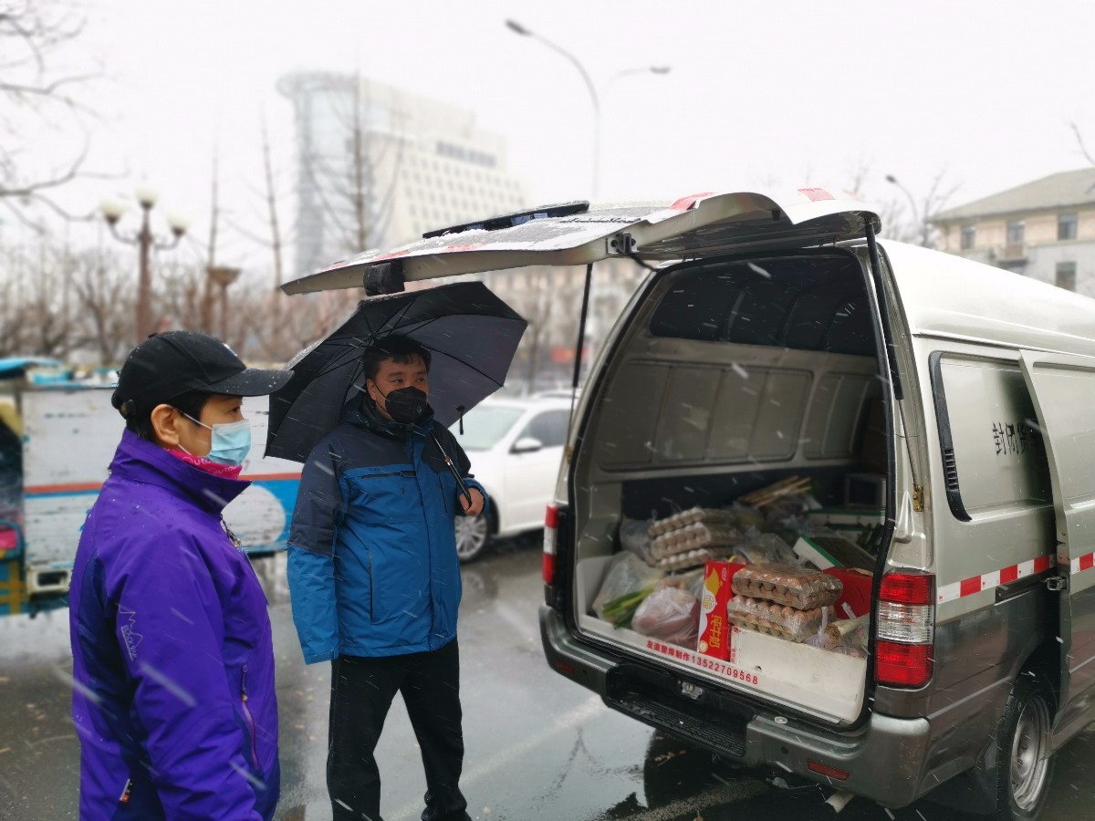 社区引入蔬菜直通车,蔬菜直通车直达居民家门口