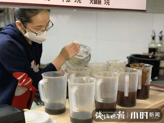 “我是*江老**湖，这次的亏损不敢算！”杭城黄焖鸡米饭店主盼来复工快哭了