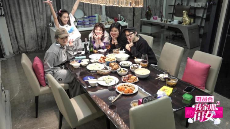 谁说都市女*生活性**很套路？今晚回归的这几位“闺女”带你看真的自己