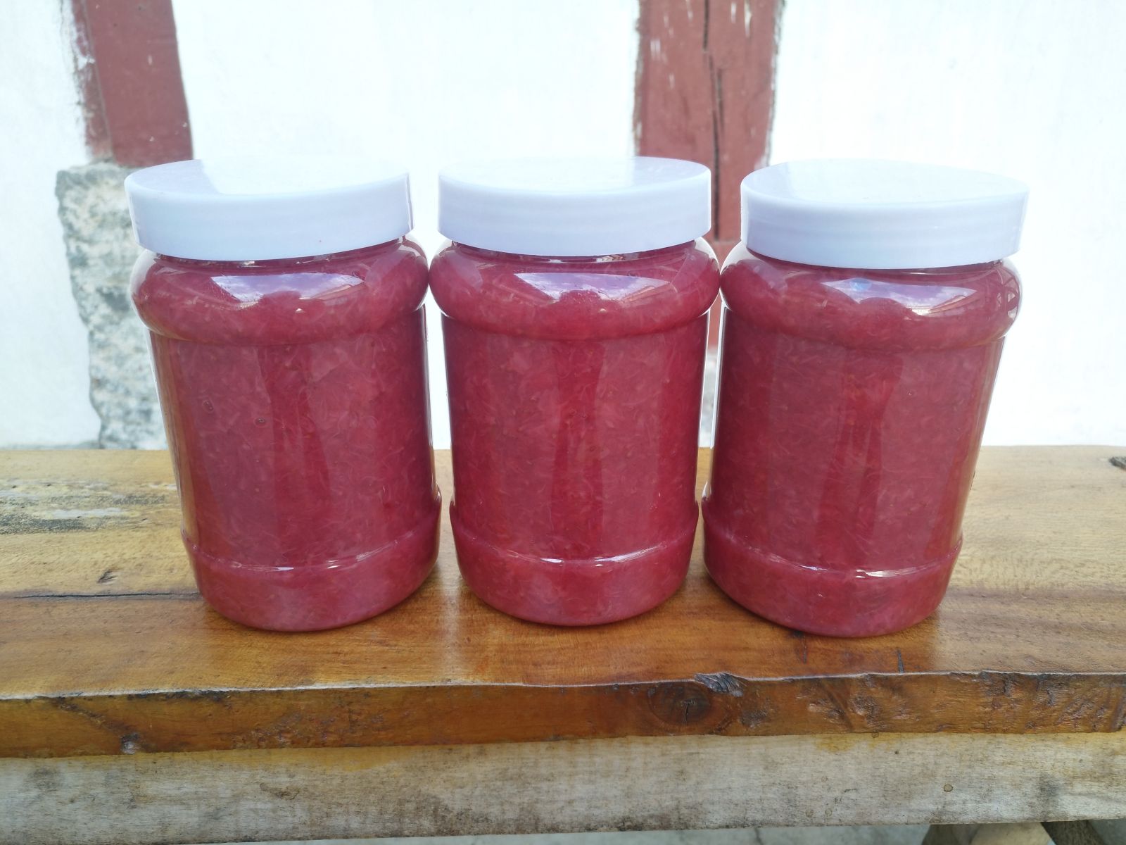 “笨办法”,获“奇效”!保山腾冲草莓销售喜迎“春天”