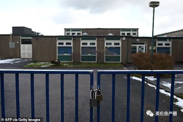 英国25人死亡事件,英国39人死亡事件最新报道