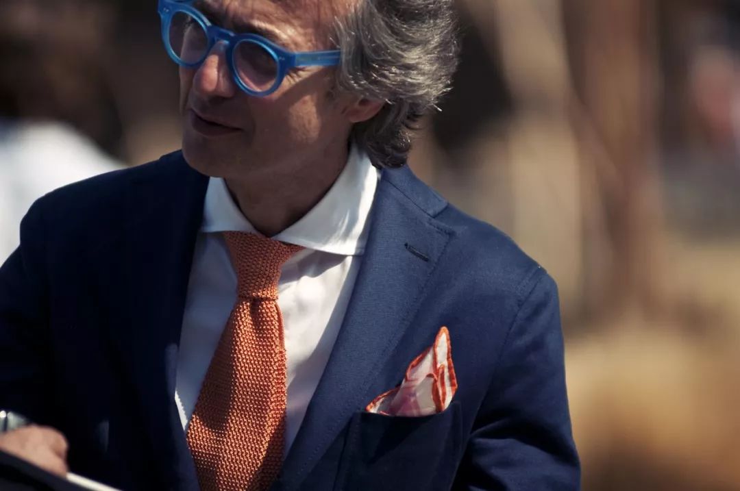 男人去办公室上班时应该把「佩剑」藏在哪儿？｜基本款