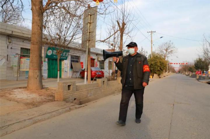 基层小网格汇聚起防疫大力量,防控疫情发挥战斗堡垒作用