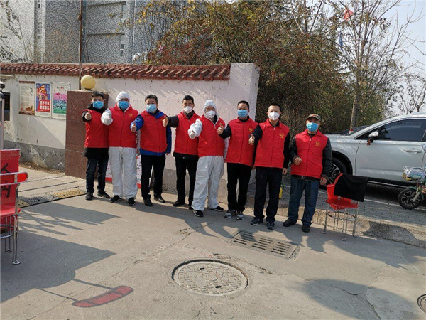 疫情防控社区里的小小身影,疫情防控的网格小故事