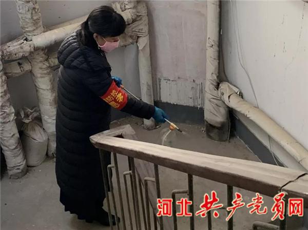 宁晋县教育局:身兼“七职”全力做好分包小区防疫工作