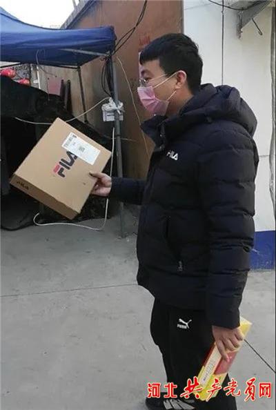 宁晋县教育局:身兼“七职”全力做好分包小区防疫工作