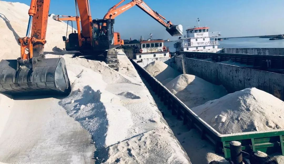 战疫情坚定责任担当,国投疫情