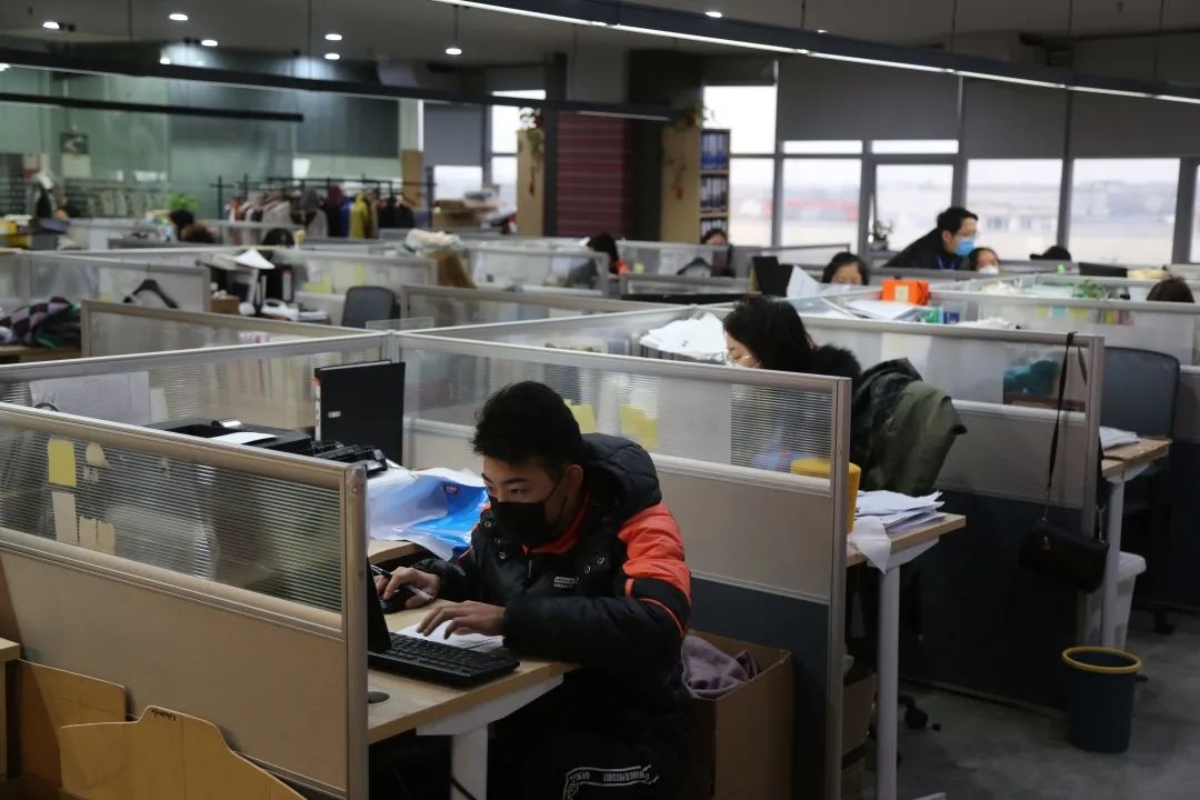 上海新华翔羊毛衫有限公司,上海华翔羊毛衫有限公司浦东