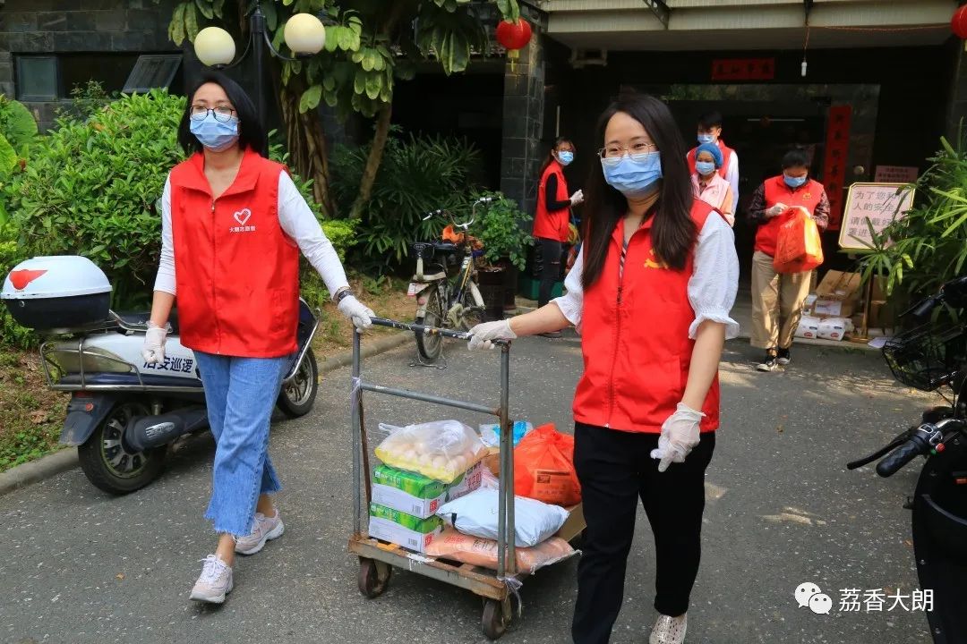 东莞“楼嫂”“袋鼠妈妈”…你身边有这样一群人吗？