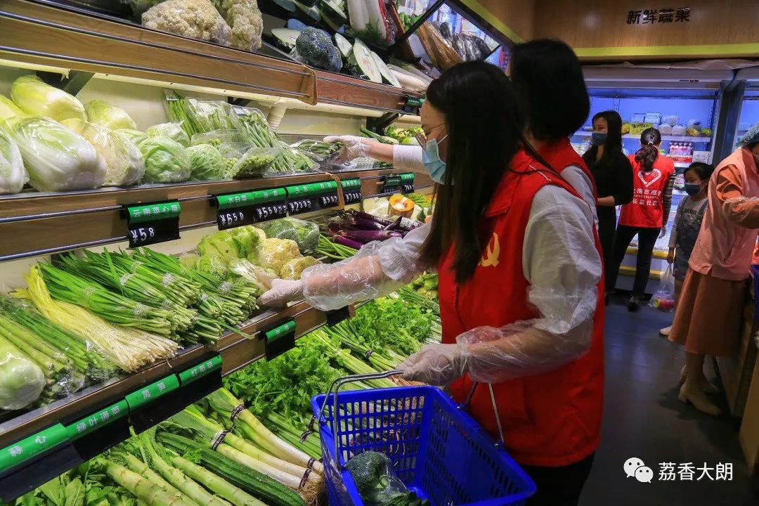 东莞“楼嫂”“袋鼠妈妈”…你身边有这样一群人吗？