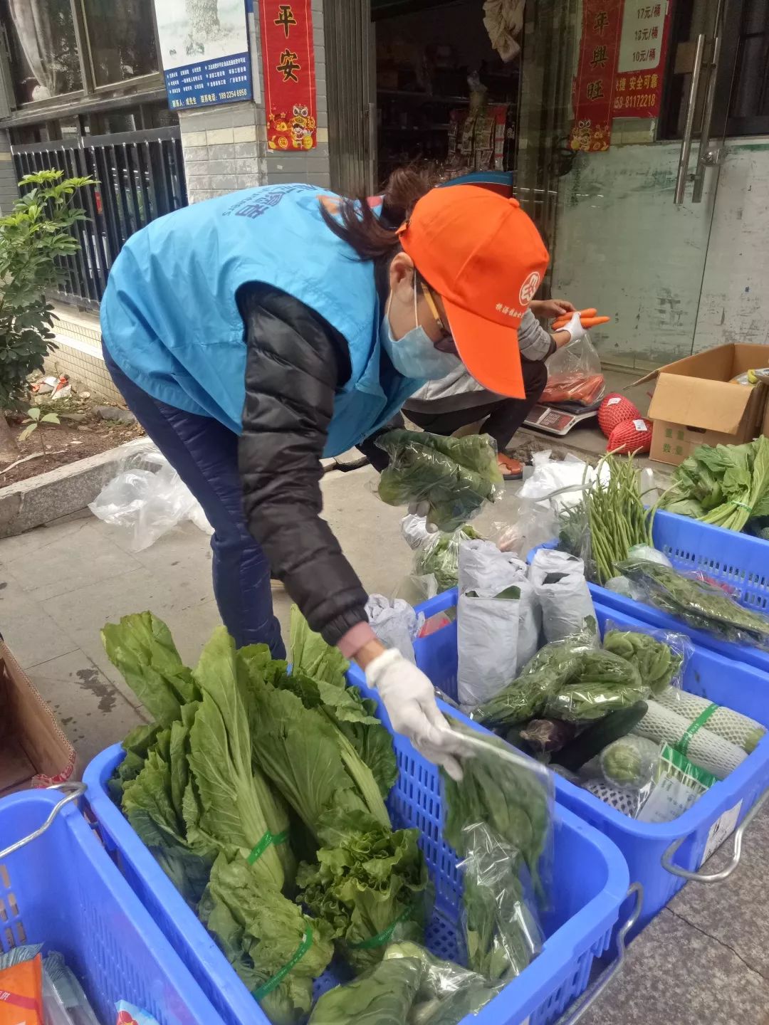 东莞“楼嫂”“袋鼠妈妈”…你身边有这样一群人吗？