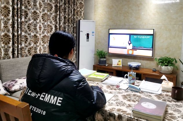 孩子开学第一天上学的感受,刚开学在网上能查到学籍吗