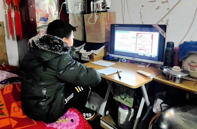 孩子开学第一天上学的感受,刚开学在网上能查到学籍吗