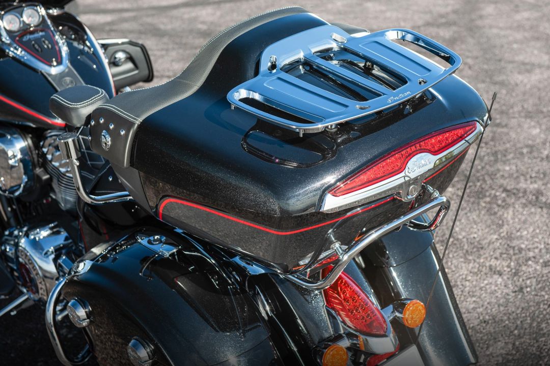 站在美式旅行车金字塔顶端的车型——印第安ROADMASTERELITE登场