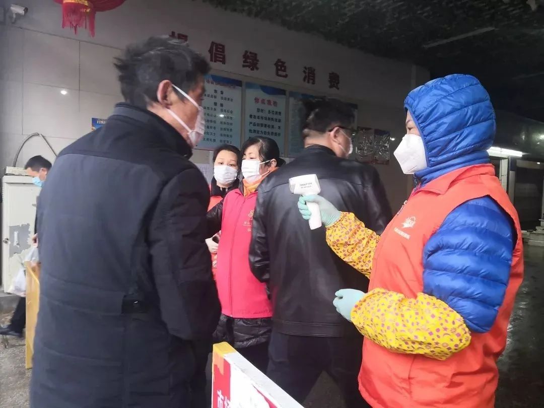 暖心服务保畅通,暖心服务助力客户平安出行