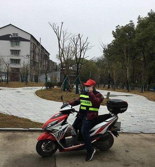 感谢防疫志愿者的暖心话简短,致敬防疫一线志愿者的话