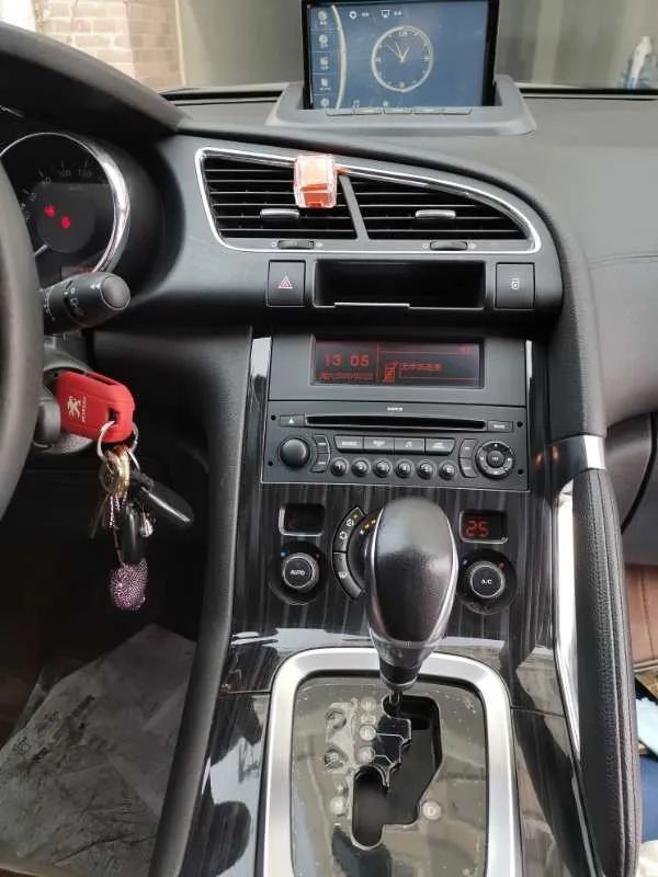 标致3008油耗1.6t值得入手么,开了7年的标致3008问题会多吗