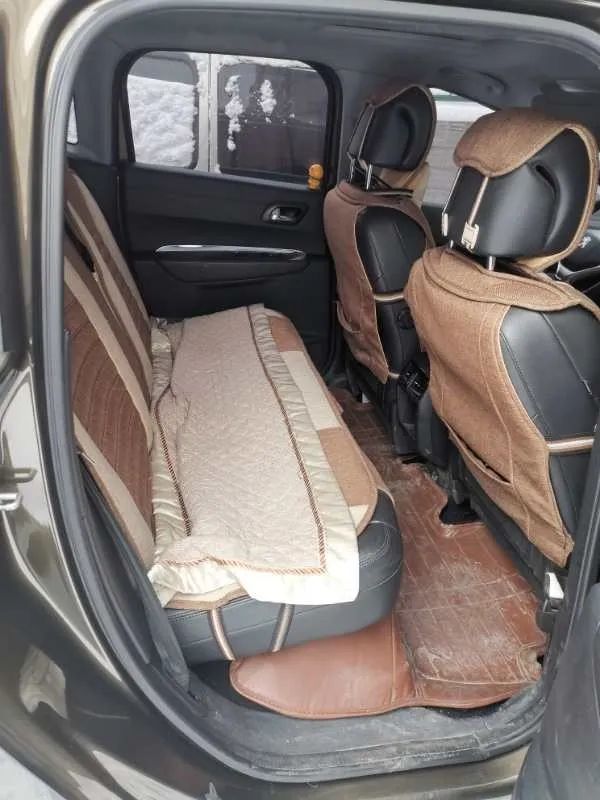 标致3008油耗1.6t值得入手么,开了7年的标致3008问题会多吗