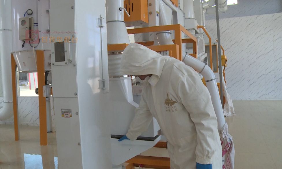 复工防疫两不误，我州各地加足马力“搞生产”