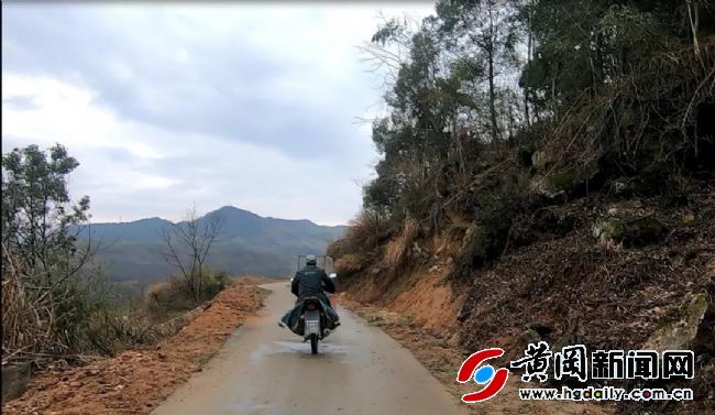 被“封”黄冈的记者，留守家乡直播告诉你：老区农民战“疫”多不易……