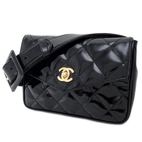 bella和kendall走秀,金泫雅显眼包