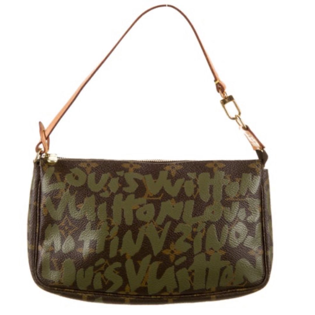 bella和kendall走秀,金泫雅显眼包