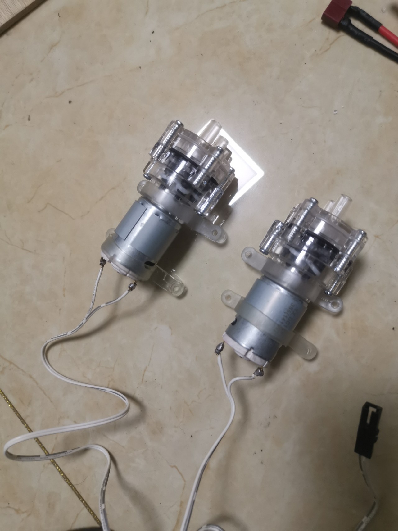 diy钓鱼打窝船,自制钓鱼打窝船外壳图纸