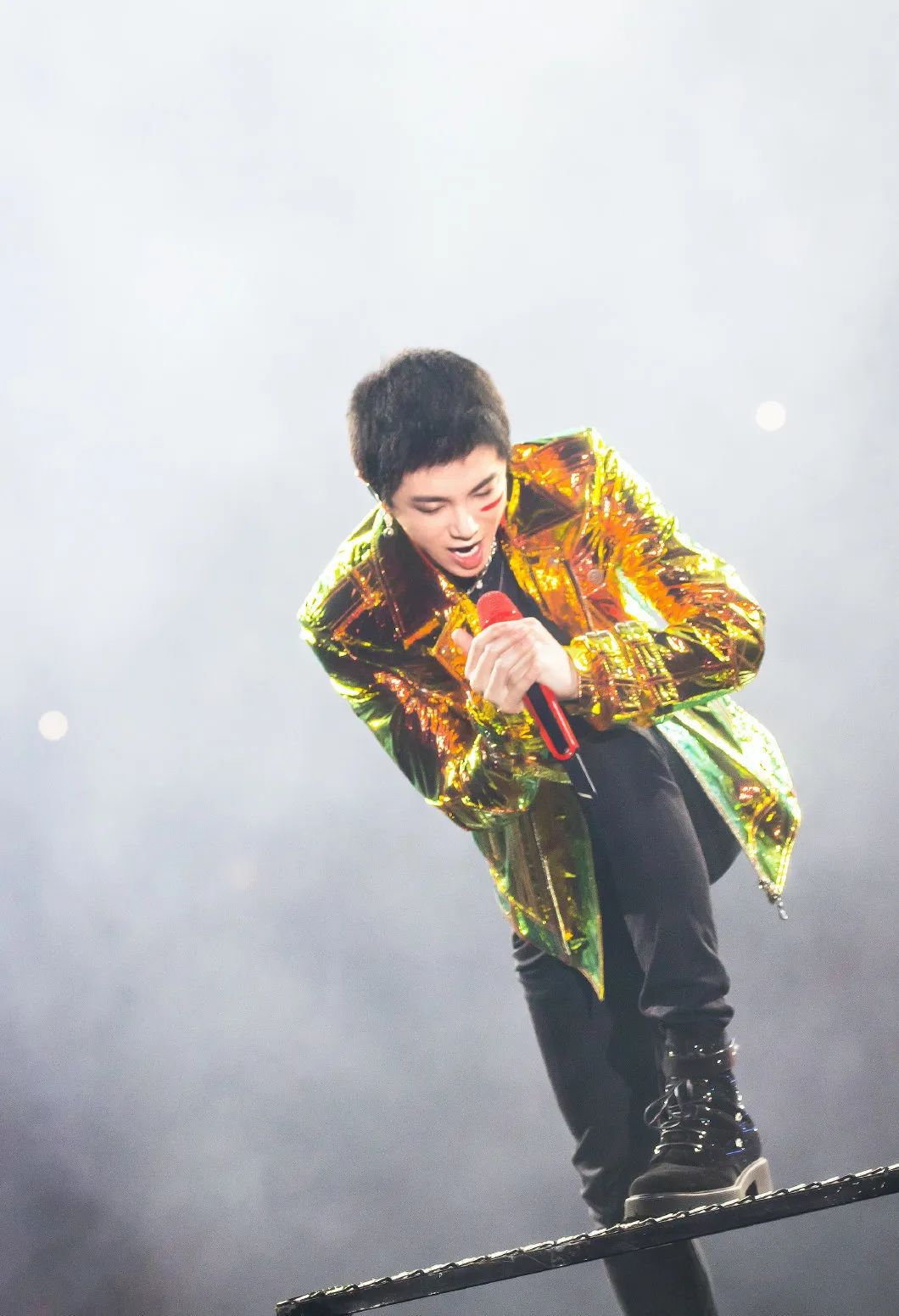 穿它,待疫情消散后给你出门的动力