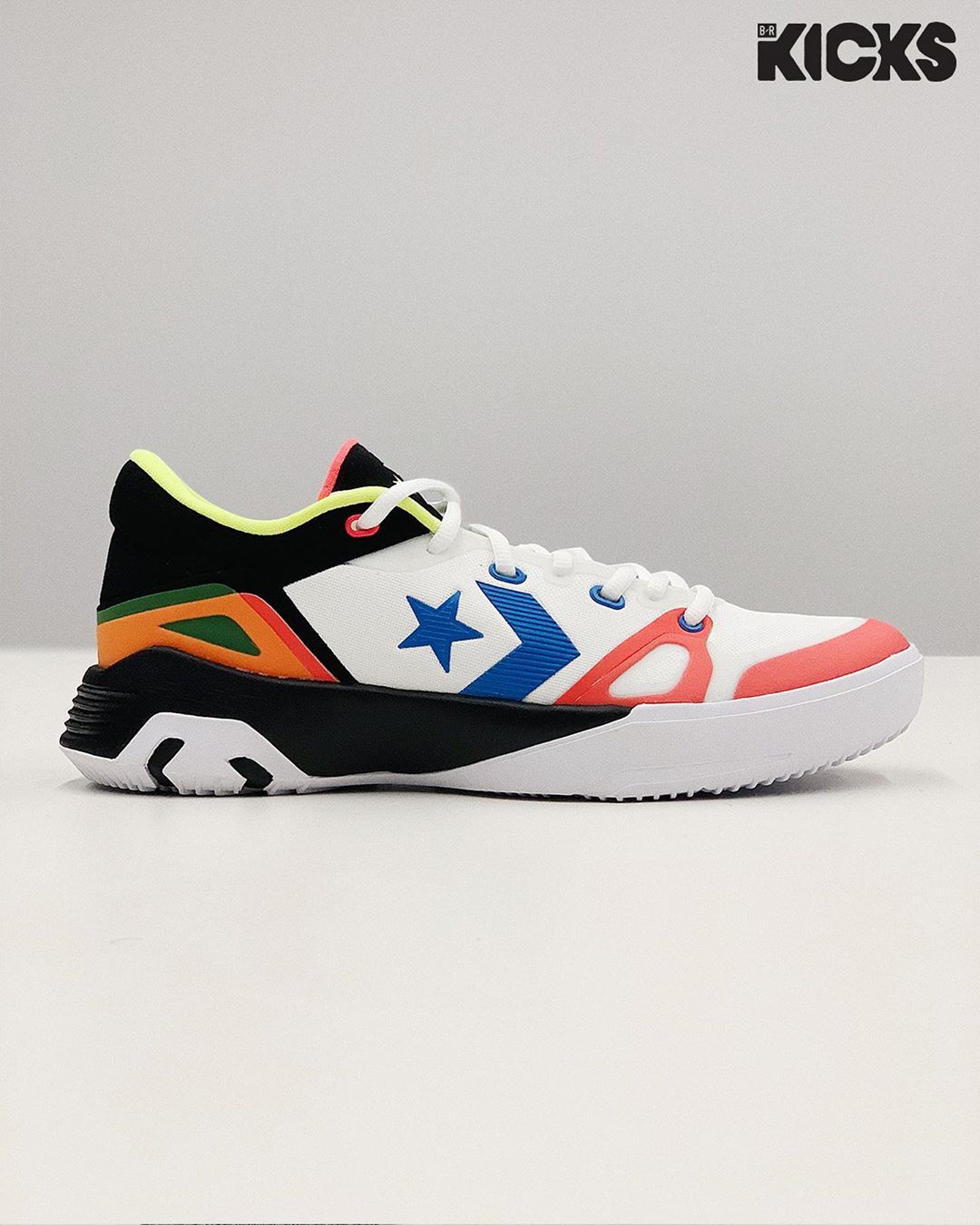 勇士格林g4上脚球鞋,格林上脚匡威球鞋