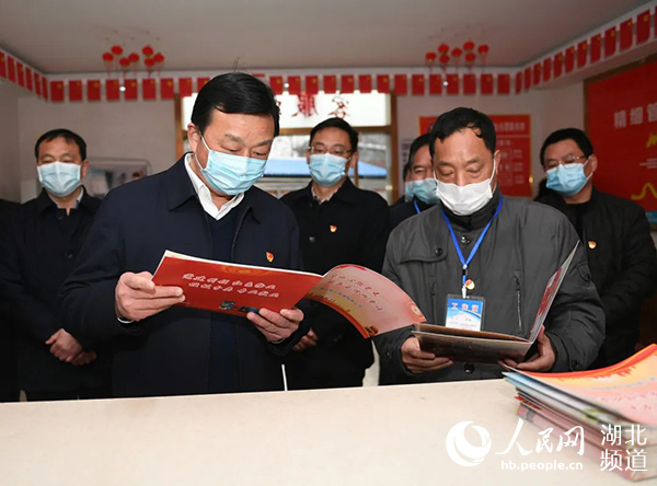 武汉疫情防控志愿者视频,志愿者战疫情学雷锋